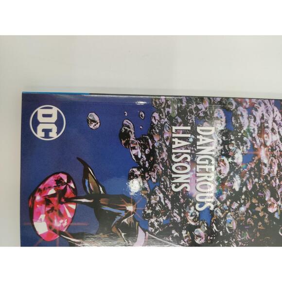 CATWOMAN TPB‎ VOLUME 1 DANGEROUS LIASONS - Picture 2 of 6